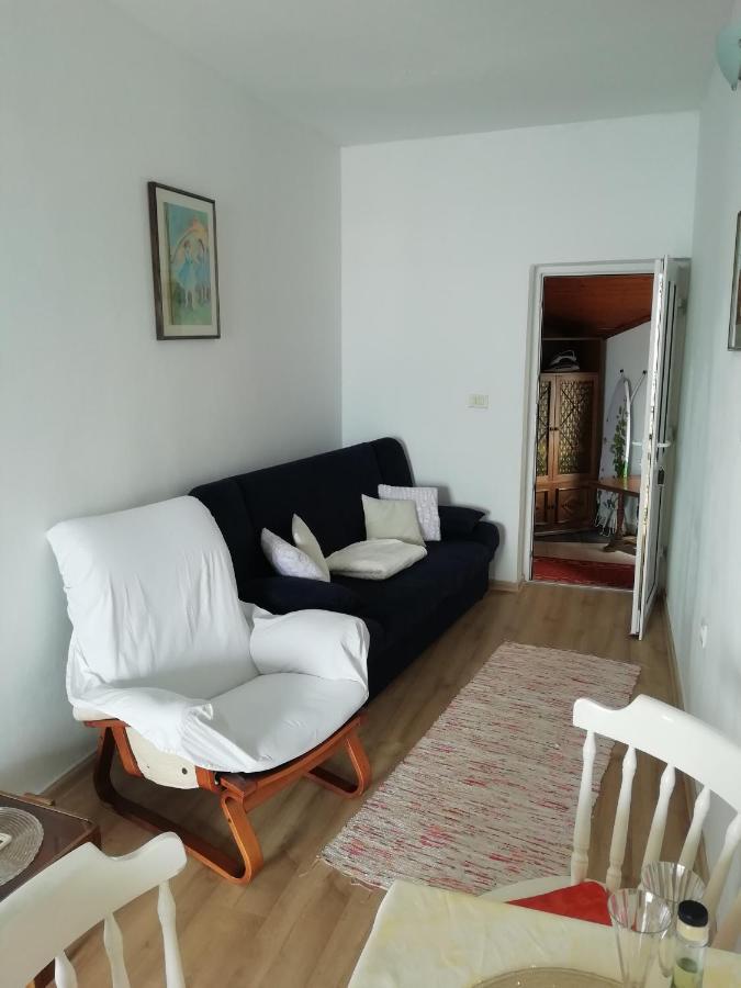 Apartman Zana Водице Екстериор снимка