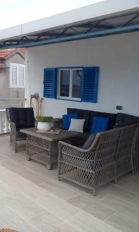 Apartman Zana Водице Екстериор снимка